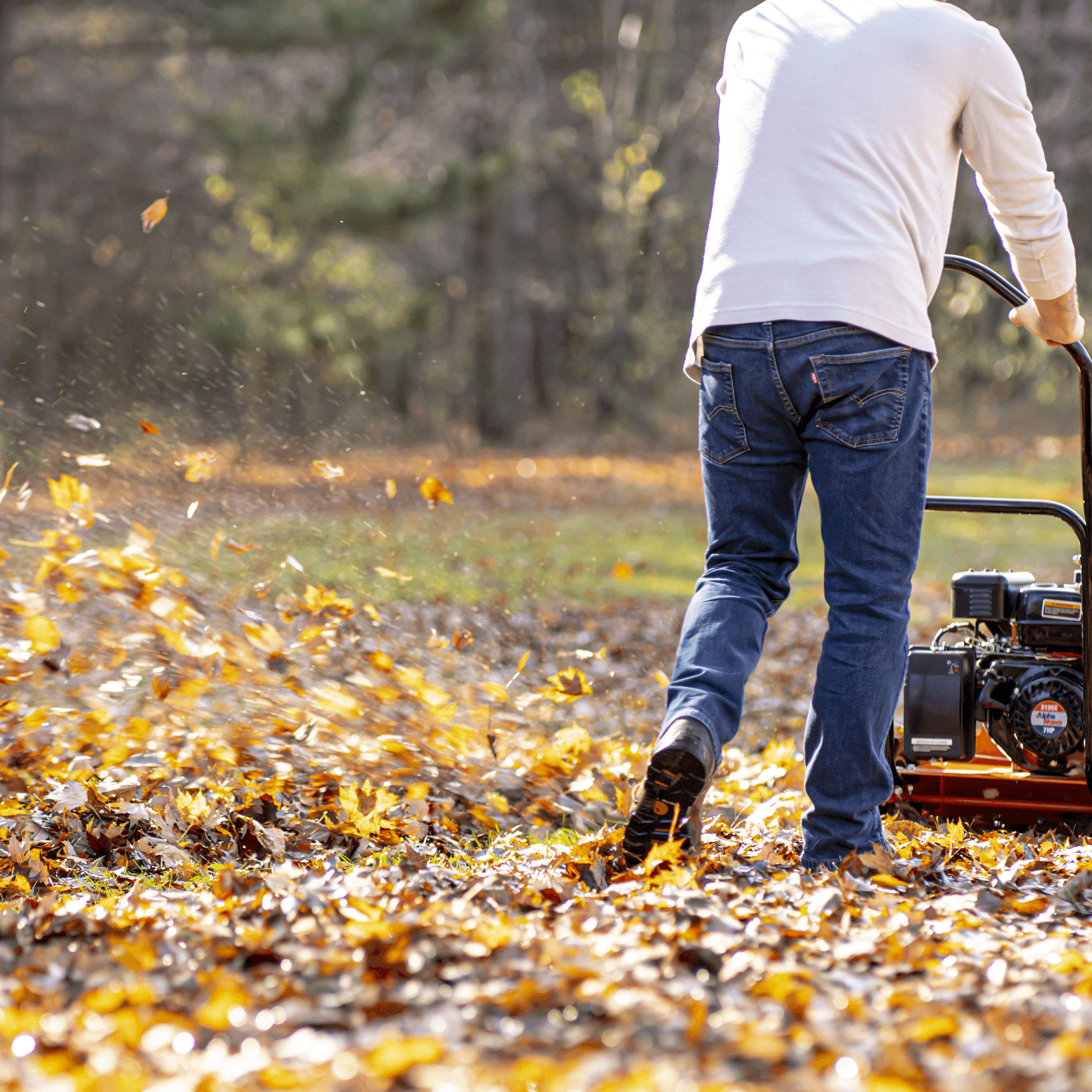 Tips for Using a Gas Leaf Blower Effectively