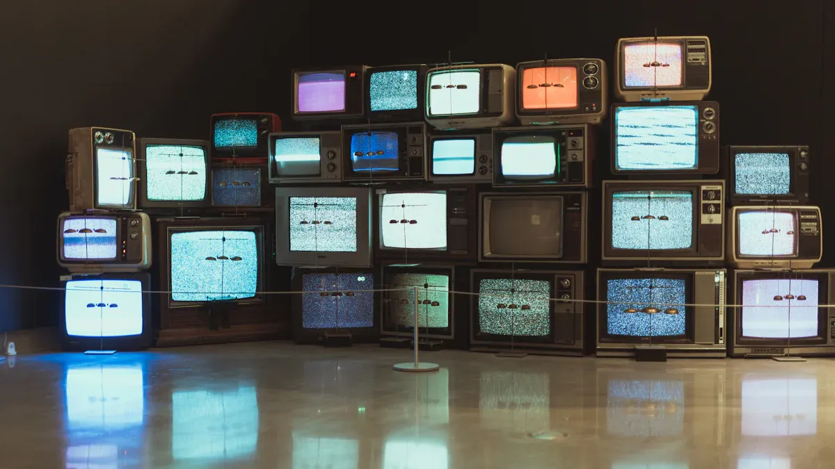 Understanding QNED and OLED Technologies