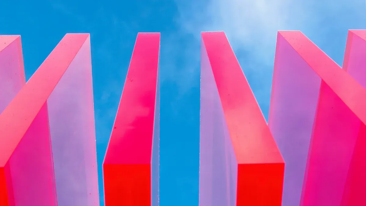 Core Benefits of Sustainable Acrylic Displays