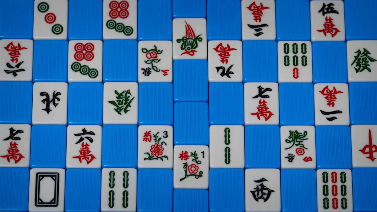 Top Acrylic Mahjong Sets for Wholesale