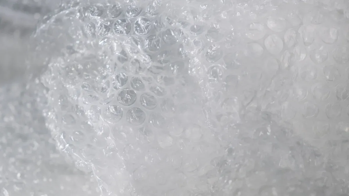 How Packaging Protects Displays in Global Shipping