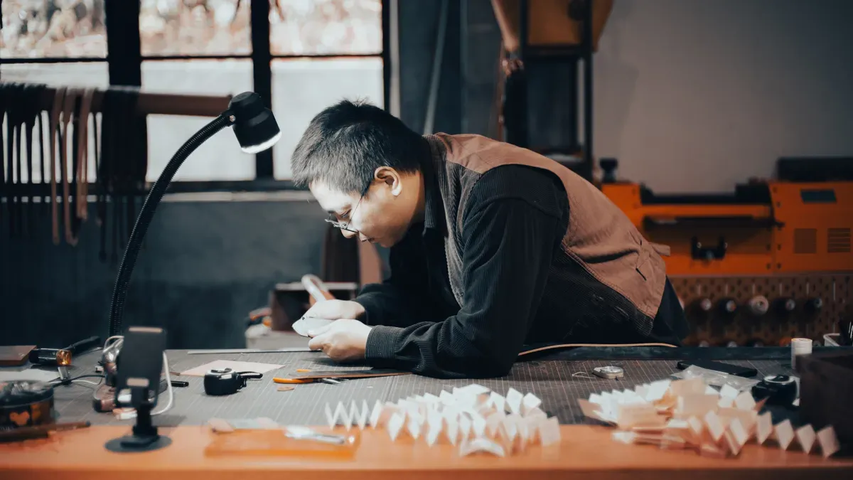 Overcoming Challenges with Acrylic Paint