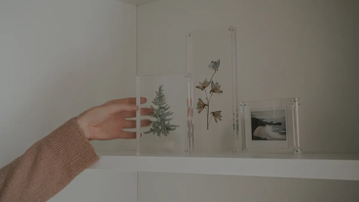 Key Benefits of Acrylic Frames vs. Glass