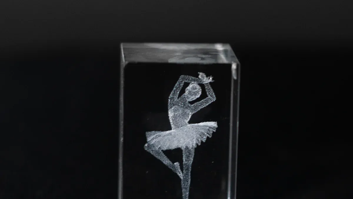 How to Pick the Perfect Size Acrylic Stamp Block for Any Project