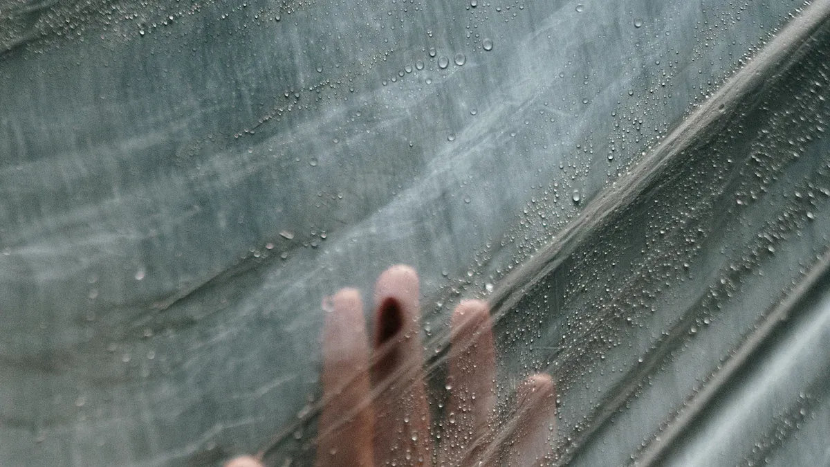 A Simple Guide to Choosing the Best Black Acrylic Sheet