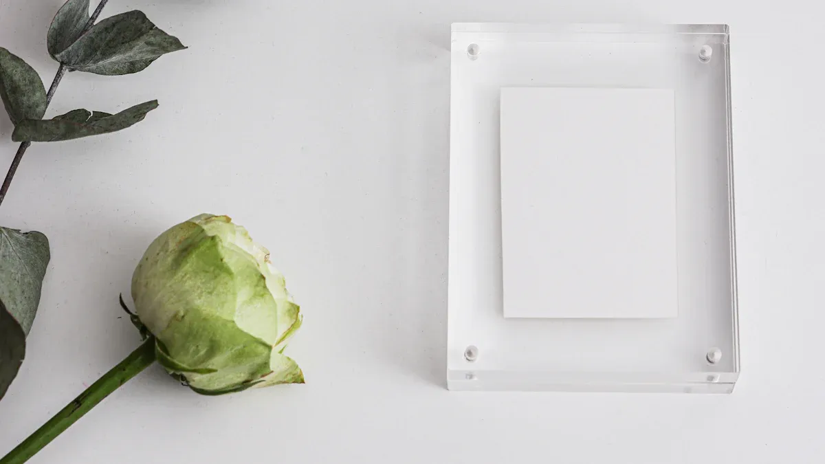 How to Choose the Best Photocard Holder