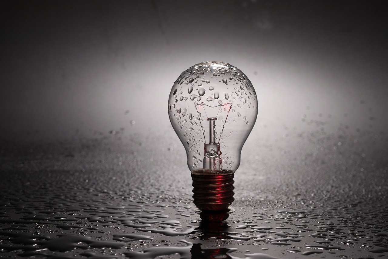The Role of Rechargeable Flashlights During Energy Shortages in Europe