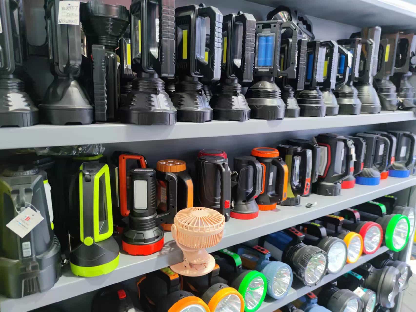 Creative Ways to Distribute Custom Logo Flashlights