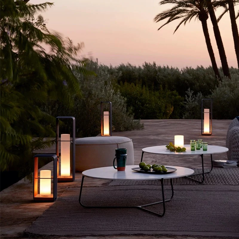Modern Stehleuchte LED Solar Metall Schwarz Garten