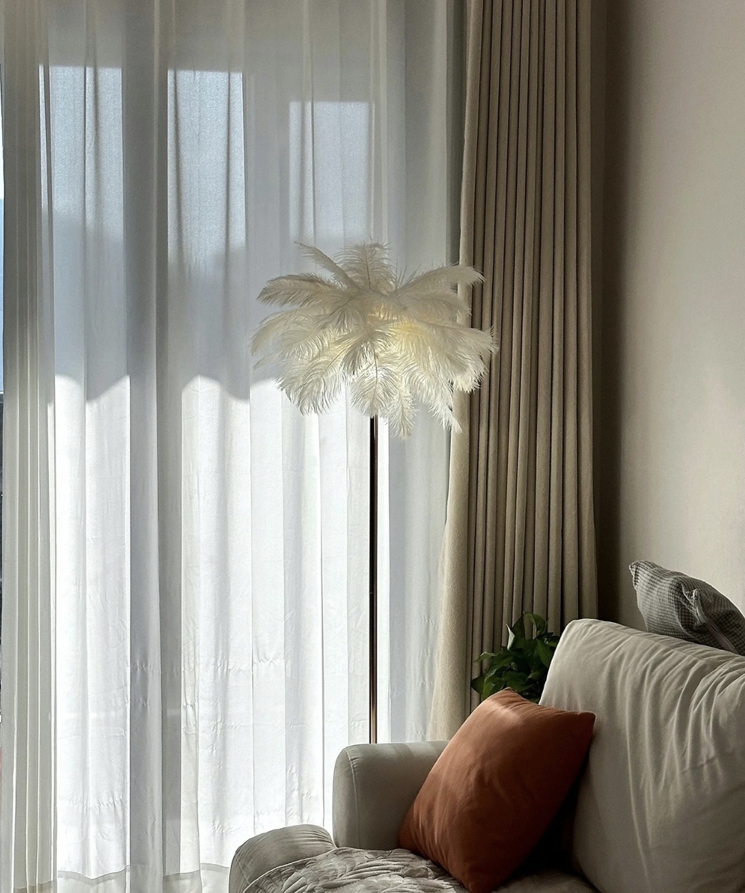 Art Deco Stehleuchte Metall Weiß Wohnzimmer