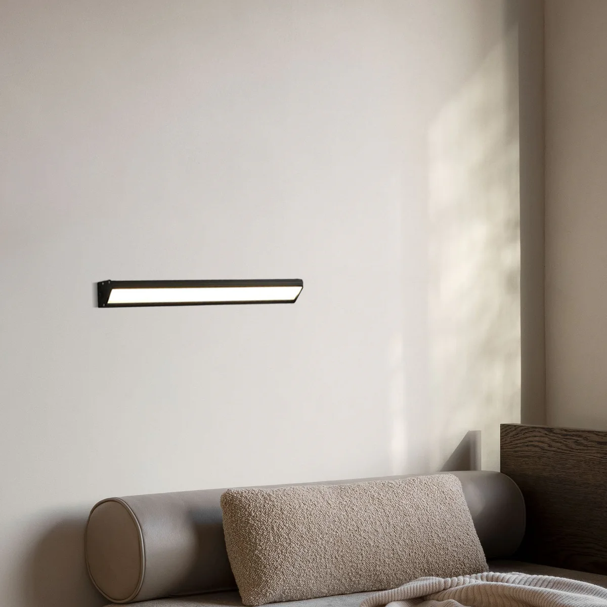 Minimaliste Wandleuchte LED Rechteckig Metall Schwarz Bad/Schlafzimmer