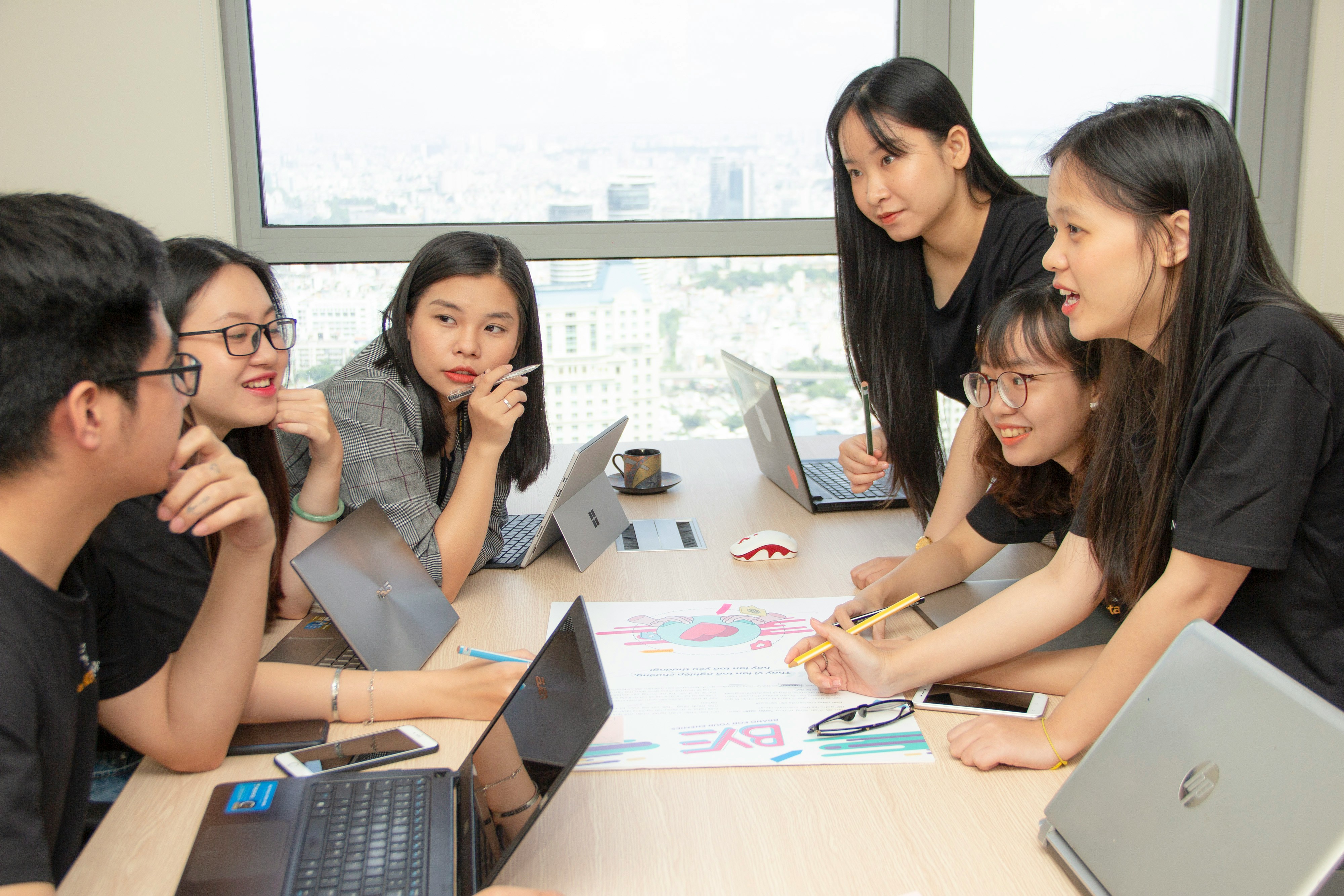 How to Calculate Minimum Order Quantity and Navigate Supplier-Buyer Dynamics