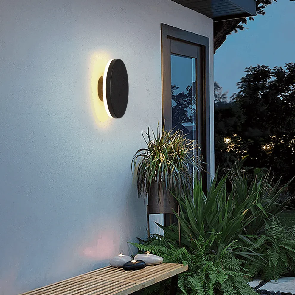 Solara Minimalist LED Outdoor Wall Lamp – Black/White Round/Square Porch Sensor Light