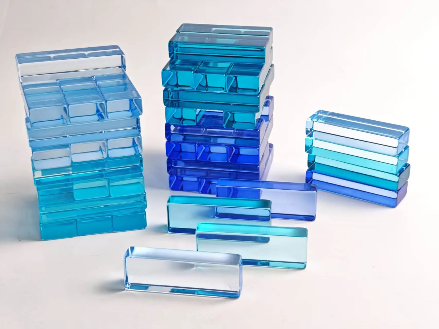 What Makes the Transparent Acrylic Tumbling Tower Game Unique?